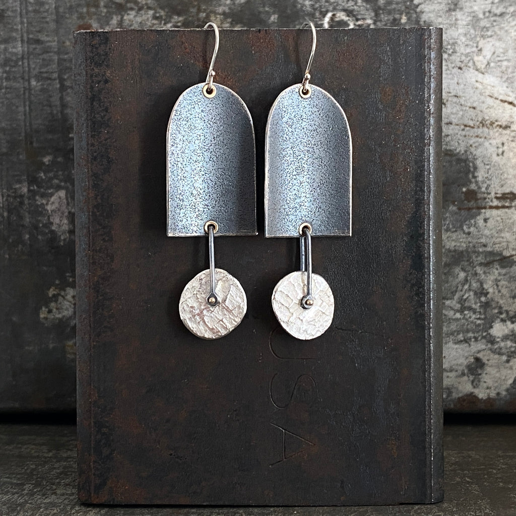 Lunar Uni Earrings