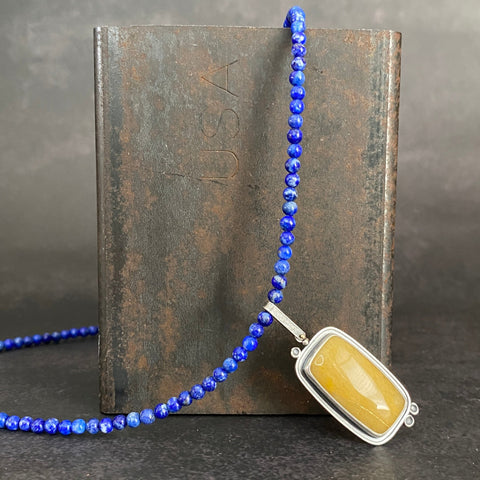 Cladonia Orbit Pendant with Yellow Aventurine and Lapis Lazuli