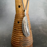 Cladonia Penna Pendant with Gray Sapphire